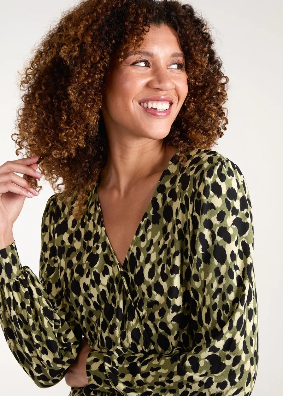 Tops>Blue Vanilla Khaki Wrap Front Geometric Deep Hem Band Top