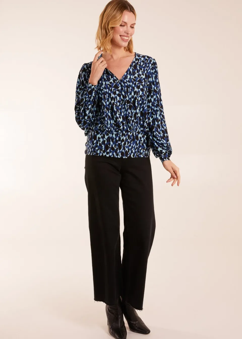 Tops>Blue Vanilla Leopard Print Wrap Front Geometric Deep Hem Band Top