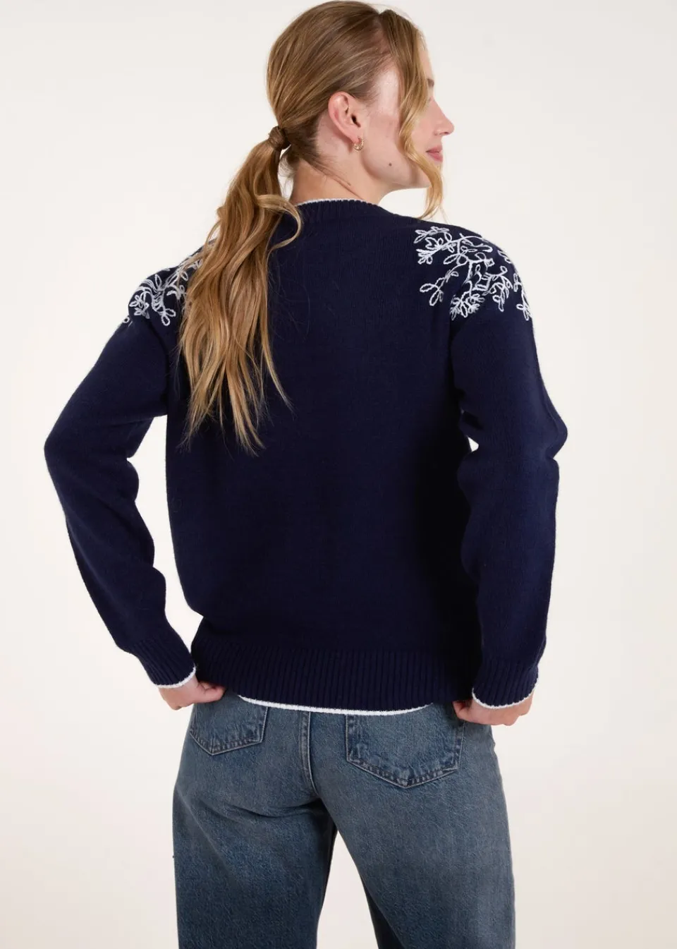 Tops>Blue Vanilla Navy Detailed Embroidery Shoulder Jumper