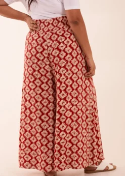 Trousers><noscript><img width=