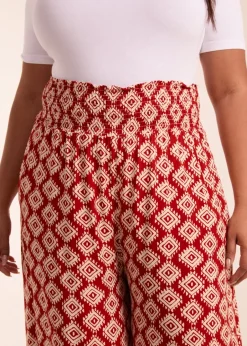 Trousers><noscript><img width=