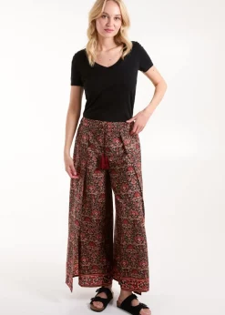 Trousers><noscript><img width=