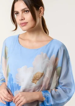 Tops>Blue Vanilla Silk Like Floaty Top