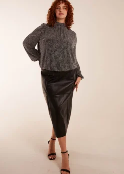 Blouses & Shirts><noscript><img width=