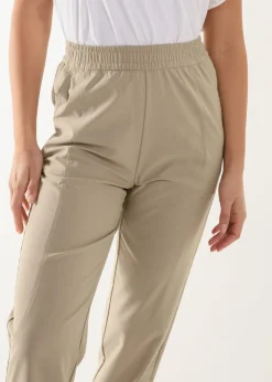 Trousers><noscript><img width=