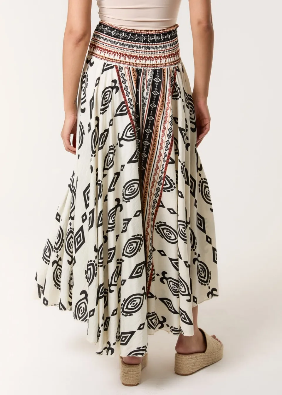 Skirts>Blue Vanilla Stone Flared Skirt With Geometric Print
