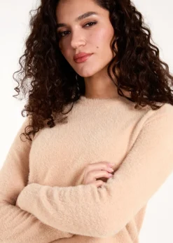 Knitwear><noscript><img width=