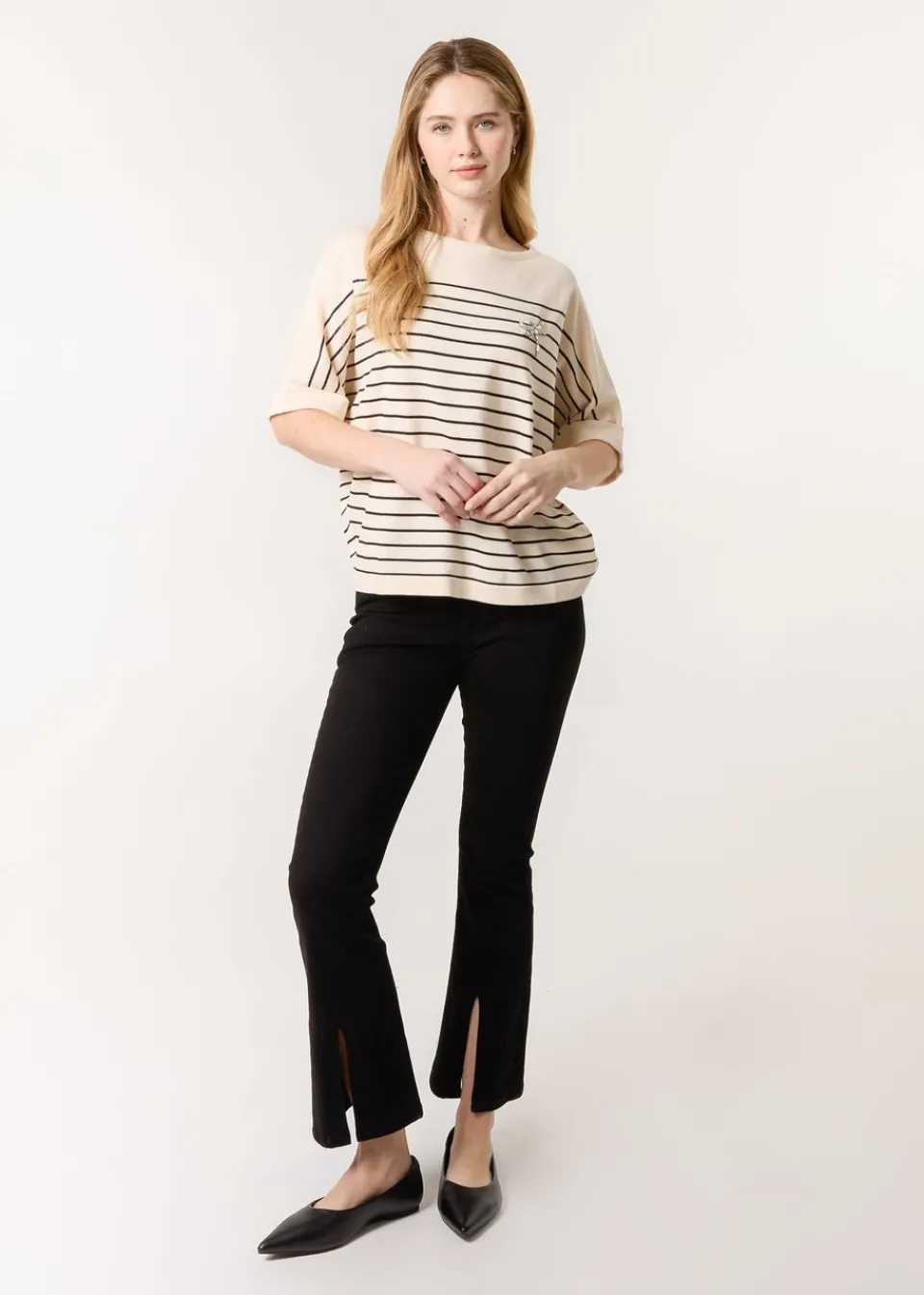 T-Shirts>Blue Vanilla Stone Horizontal Striped Top With Brooch