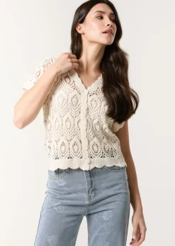 T-Shirts><noscript><img width=