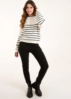 Tops><noscript><img width=
