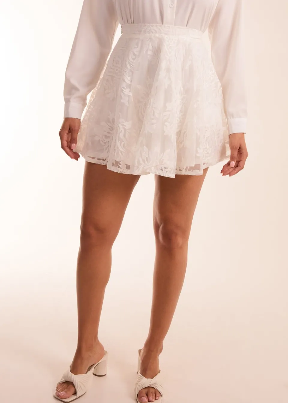 Skirts>Blue Vanilla White Embroidered Mesh Skirt