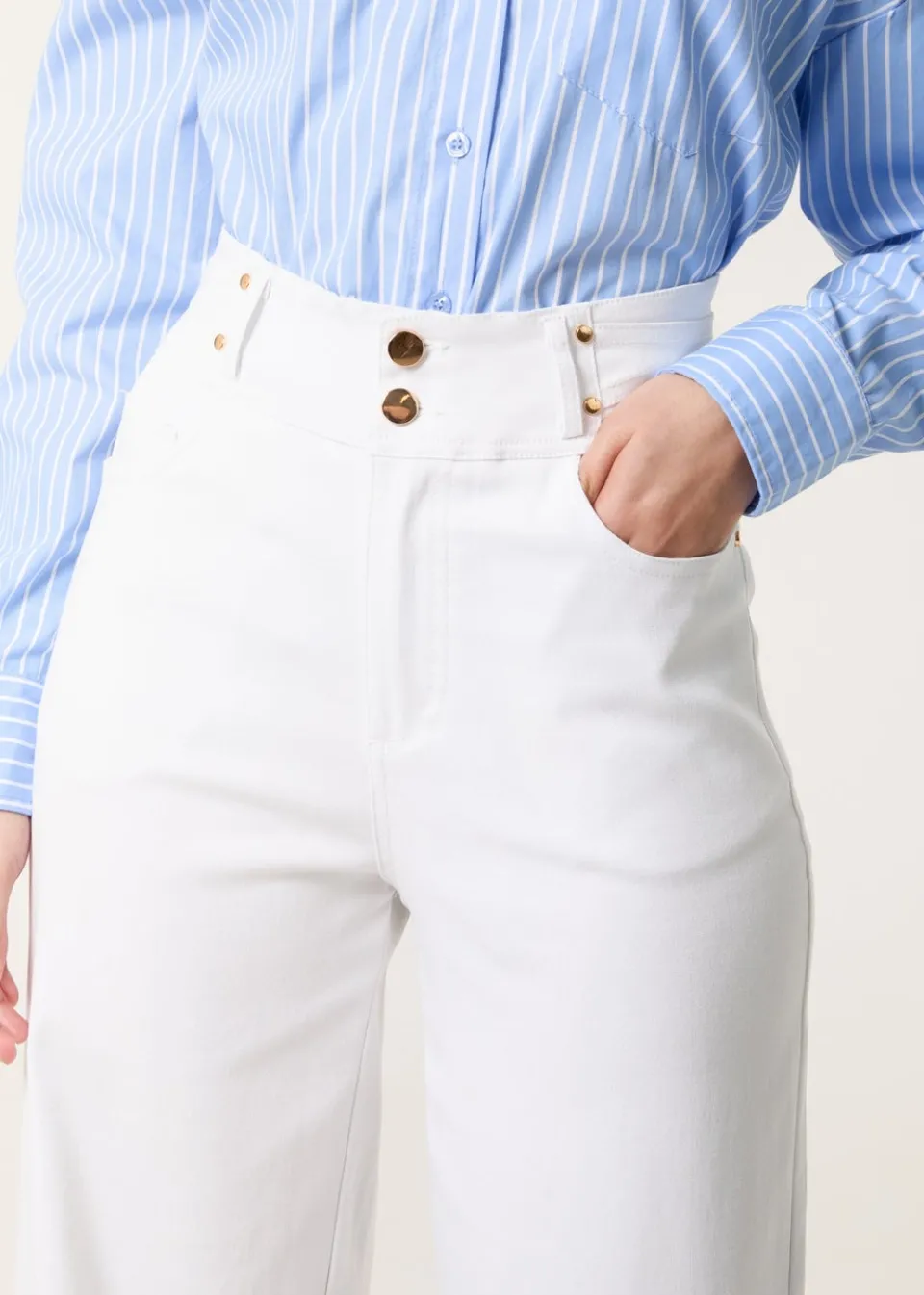 Jeans & Jeggings>Blue Vanilla White High Waisted Jeans