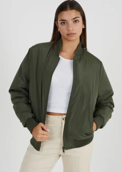 Coats & Jackets><noscript><img width=