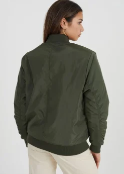 Coats & Jackets><noscript><img width=