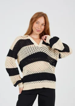 Knitwear><noscript><img width=