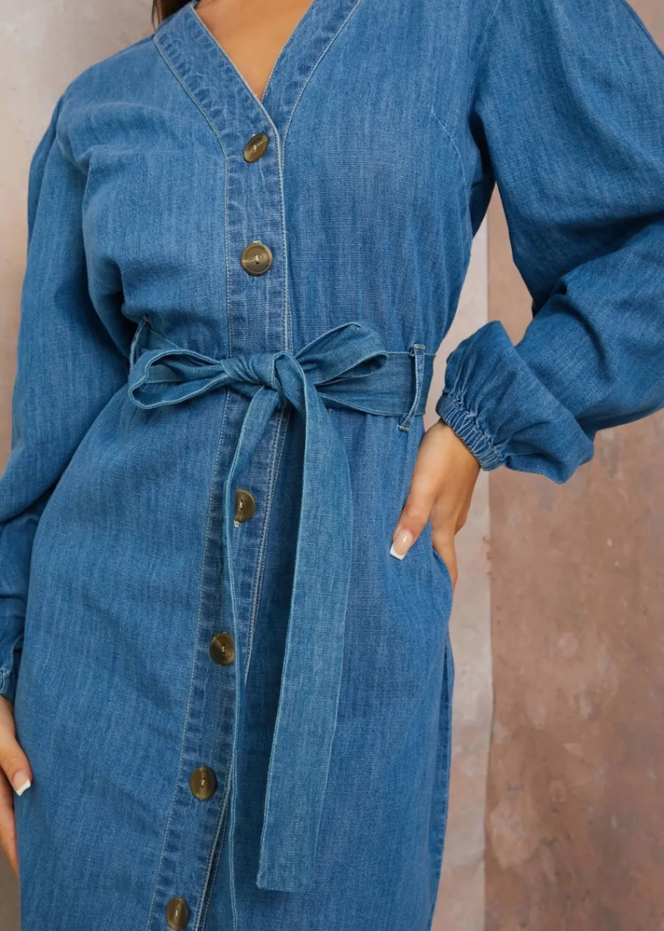 Dresses>Chi Chi London Blue Long Sleeve Denim Shirt Dress