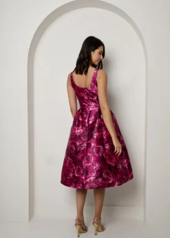 Dresses>Chi Chi London Purple Plus Size Sleeveless Floral Fit and Flare Midi Dress