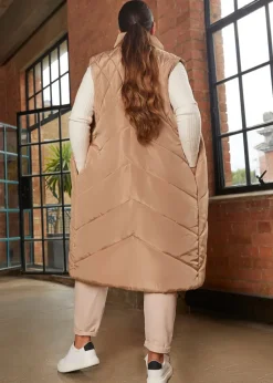 Coats & Jackets><noscript><img width=