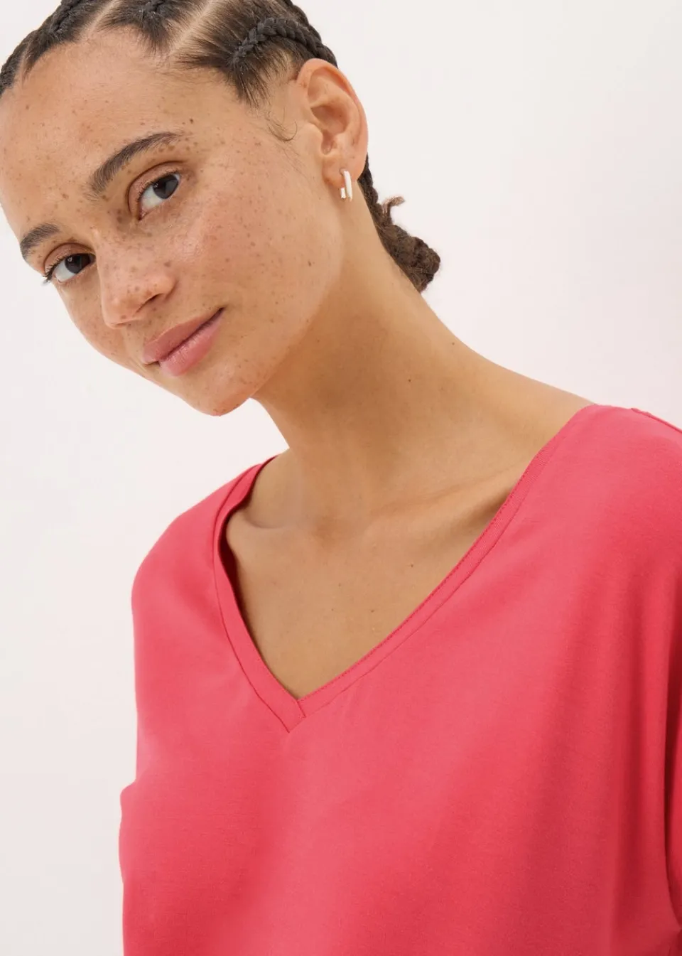 T-Shirts>Papaya Coral V-Neck Relaxed Fit T-Shirt