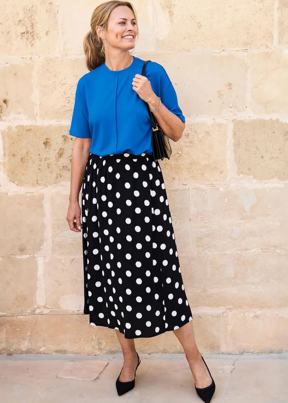 Skirts>Cotton Traders Black Printed Pull-On Midi Skirt
