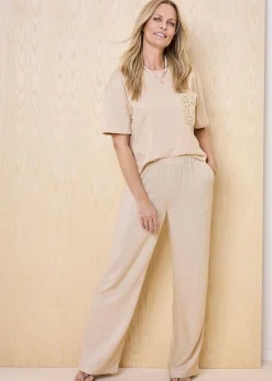 Trousers><noscript><img width=