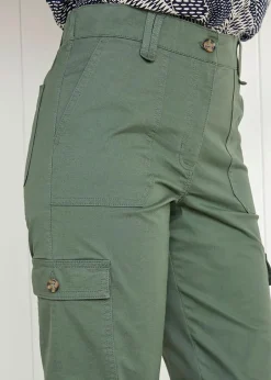 Trousers><noscript><img width=