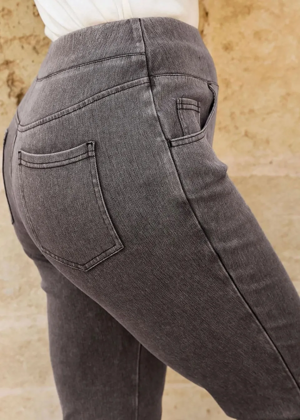 Jeans & Jeggings>Cotton Traders Grey Stretch Jersey Denim Slim-Fit Pull-On Jeggings