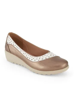 Footwear><noscript><img width=