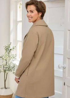Coats & Jackets><noscript><img width=