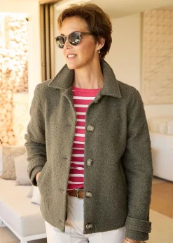 Coats & Jackets><noscript><img width=