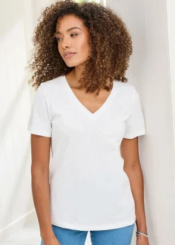 T-Shirts><noscript><img width=
