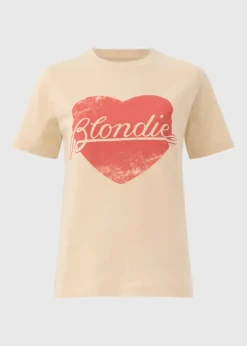 T-Shirts><noscript><img width=
