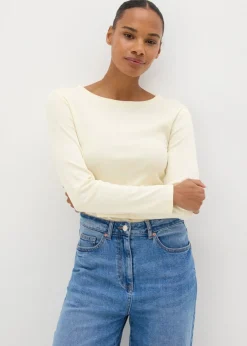 T-Shirts>Papaya Cream Fitted Long Sleeve Top