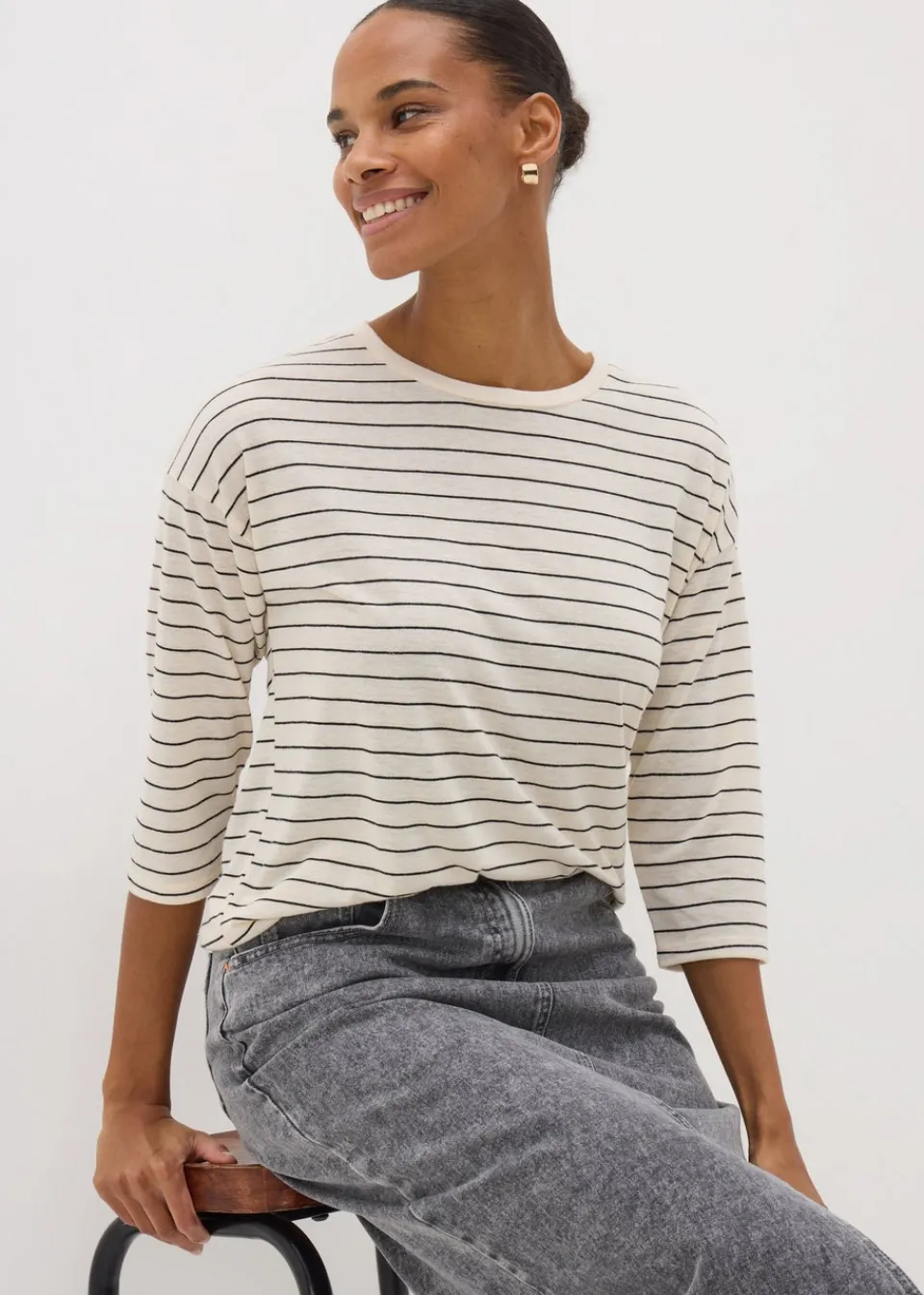T-Shirts>Papaya Cream Monochrome Linen Blend Stripe Top