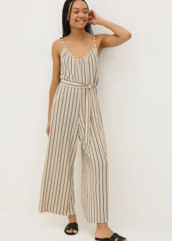 Jumpsuits & Playsuits><noscript><img width=