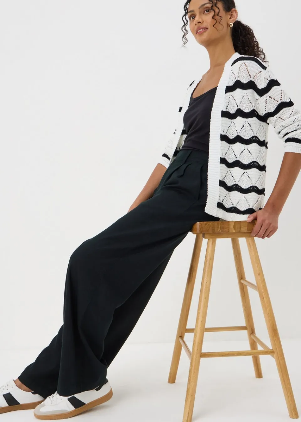 Tops>Papaya Cream Wave Stripe Cardigan