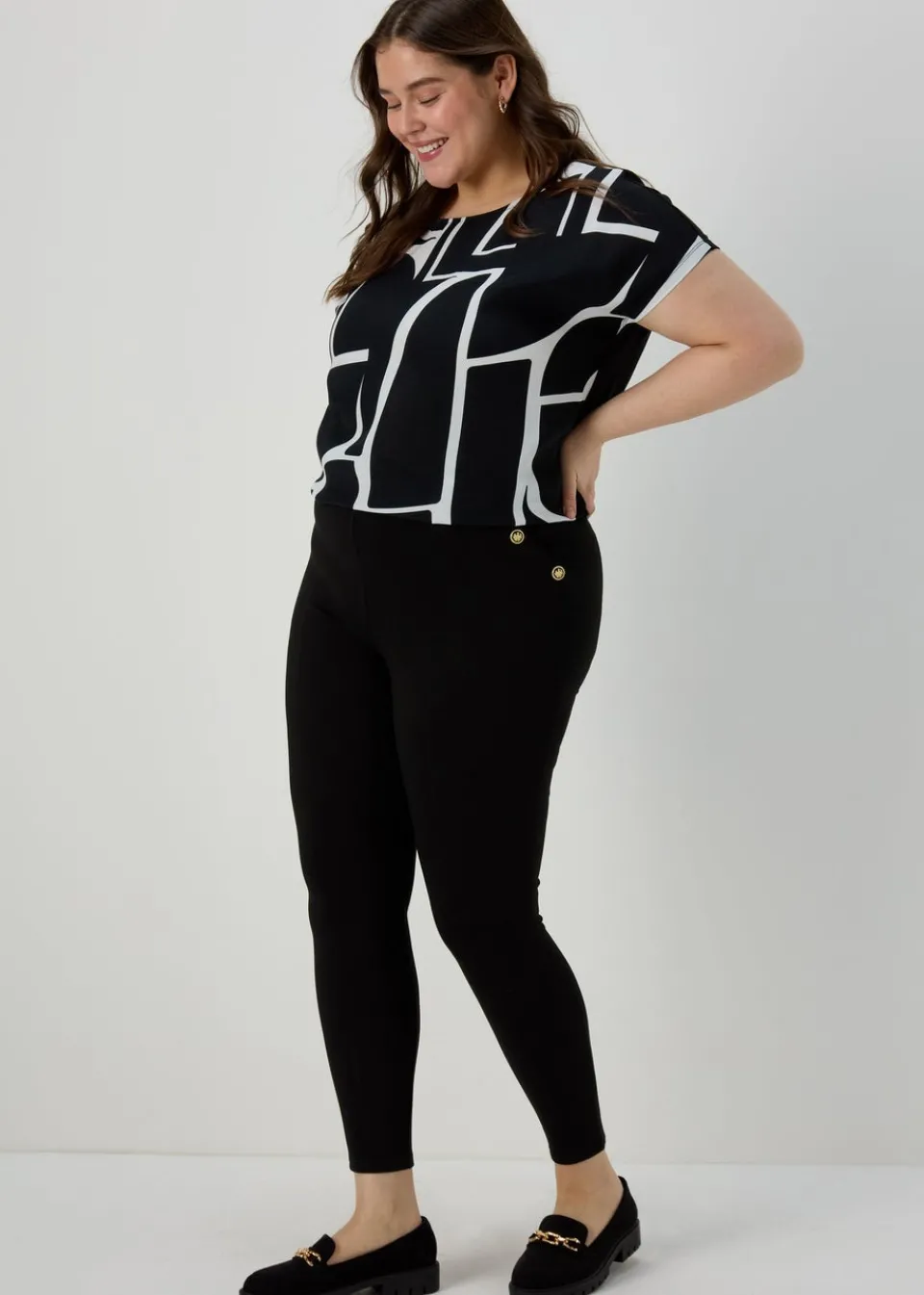 Loungewear>Et Vous Black Button Leggings
