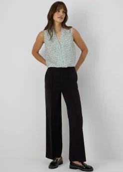 Trousers><noscript><img width=