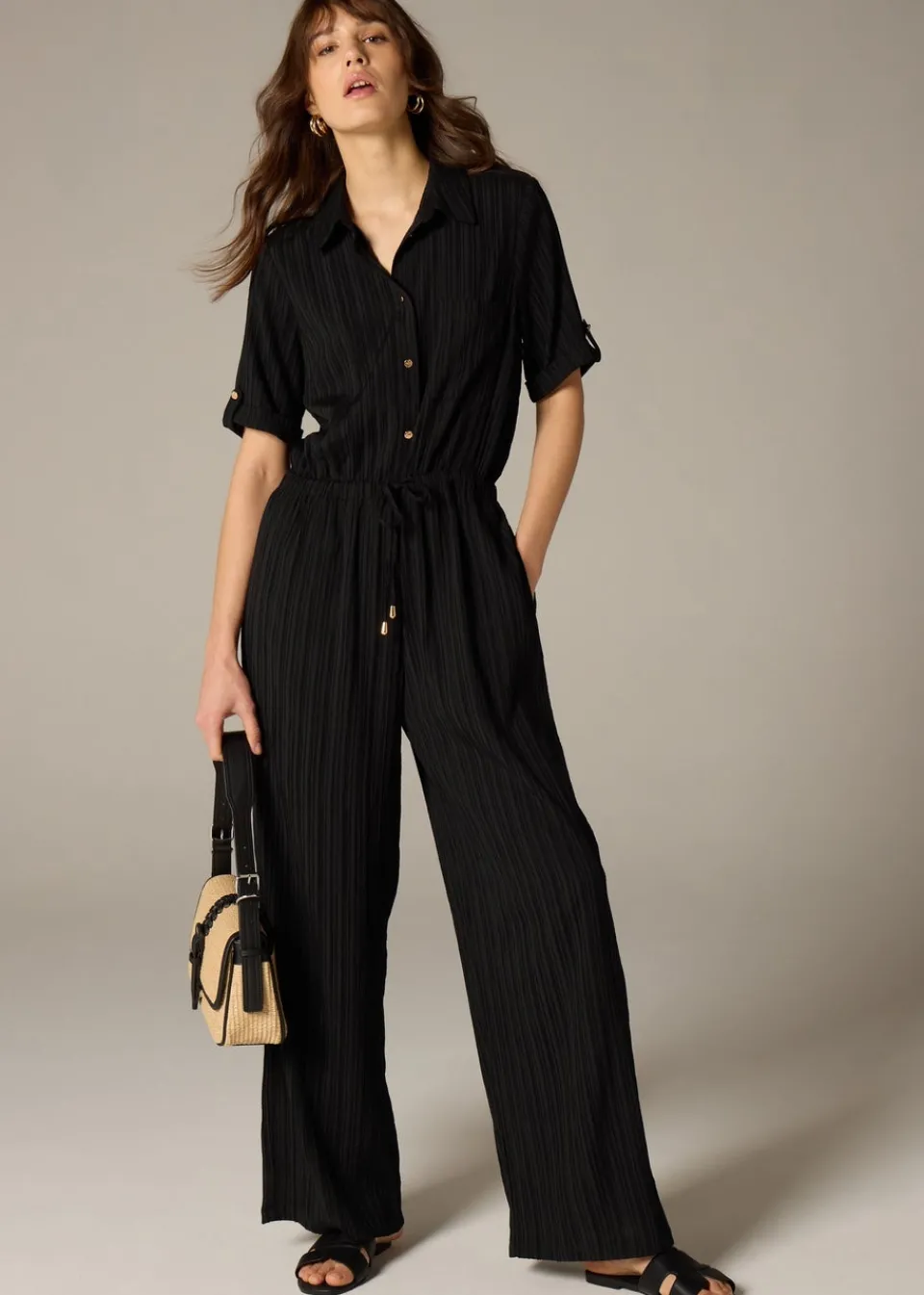 Jumpsuits & Playsuits>Et Vous Black Textured Pleated Jumpsuit