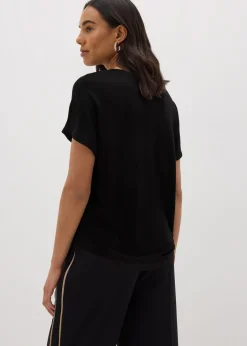 T-Shirts><noscript><img width=
