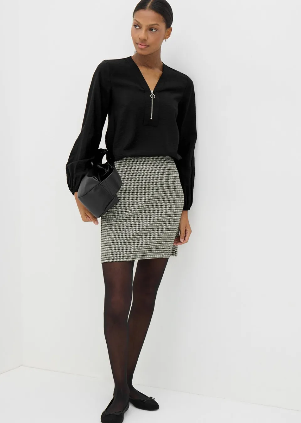 Tops>Et Vous Black Zip Front Blouse