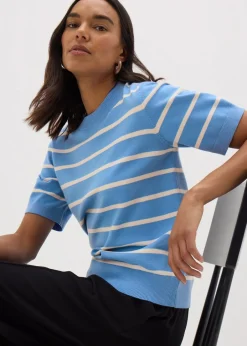 Tops><noscript><img width=