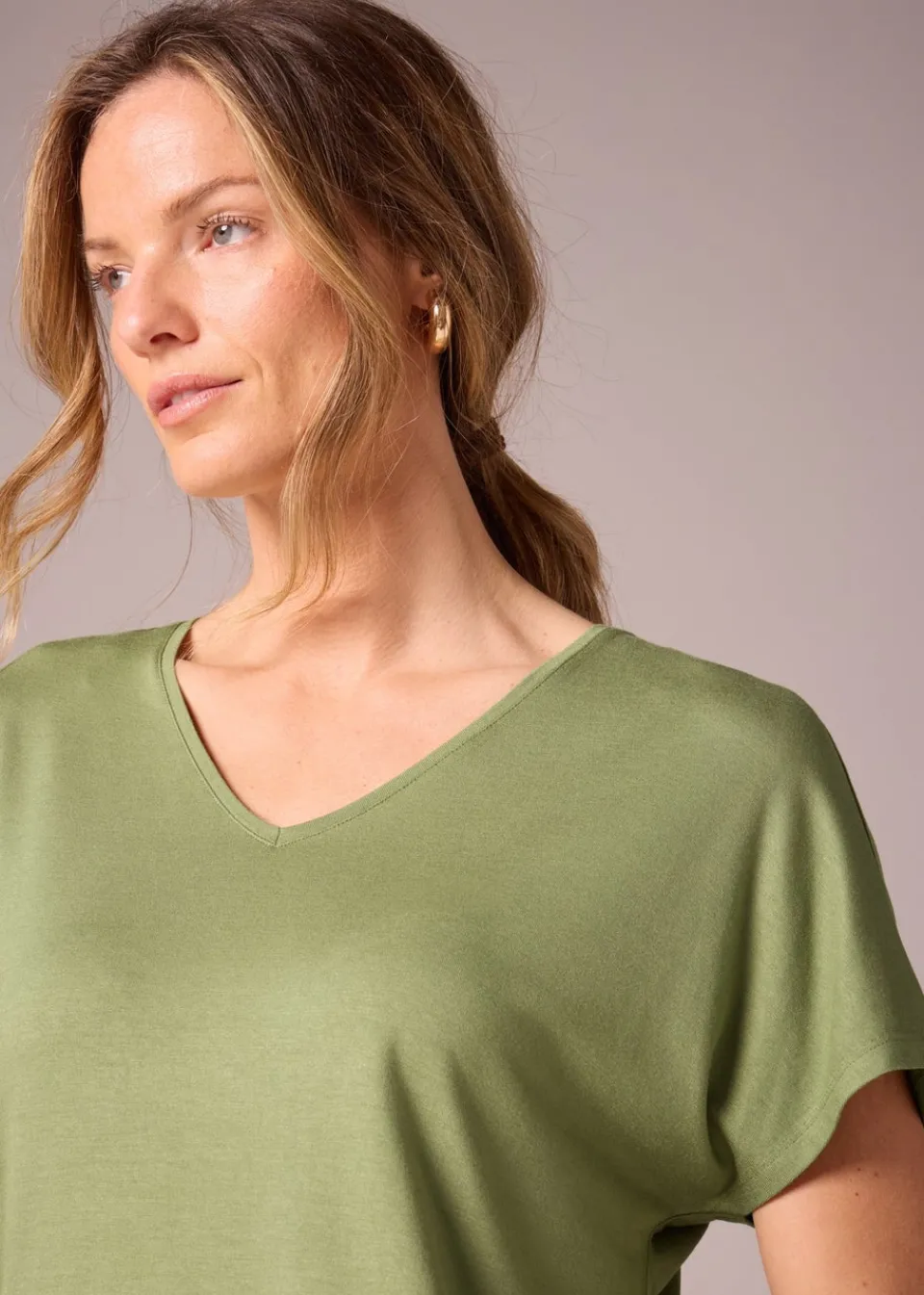 T-Shirts>Et Vous Khaki V-Neck Top