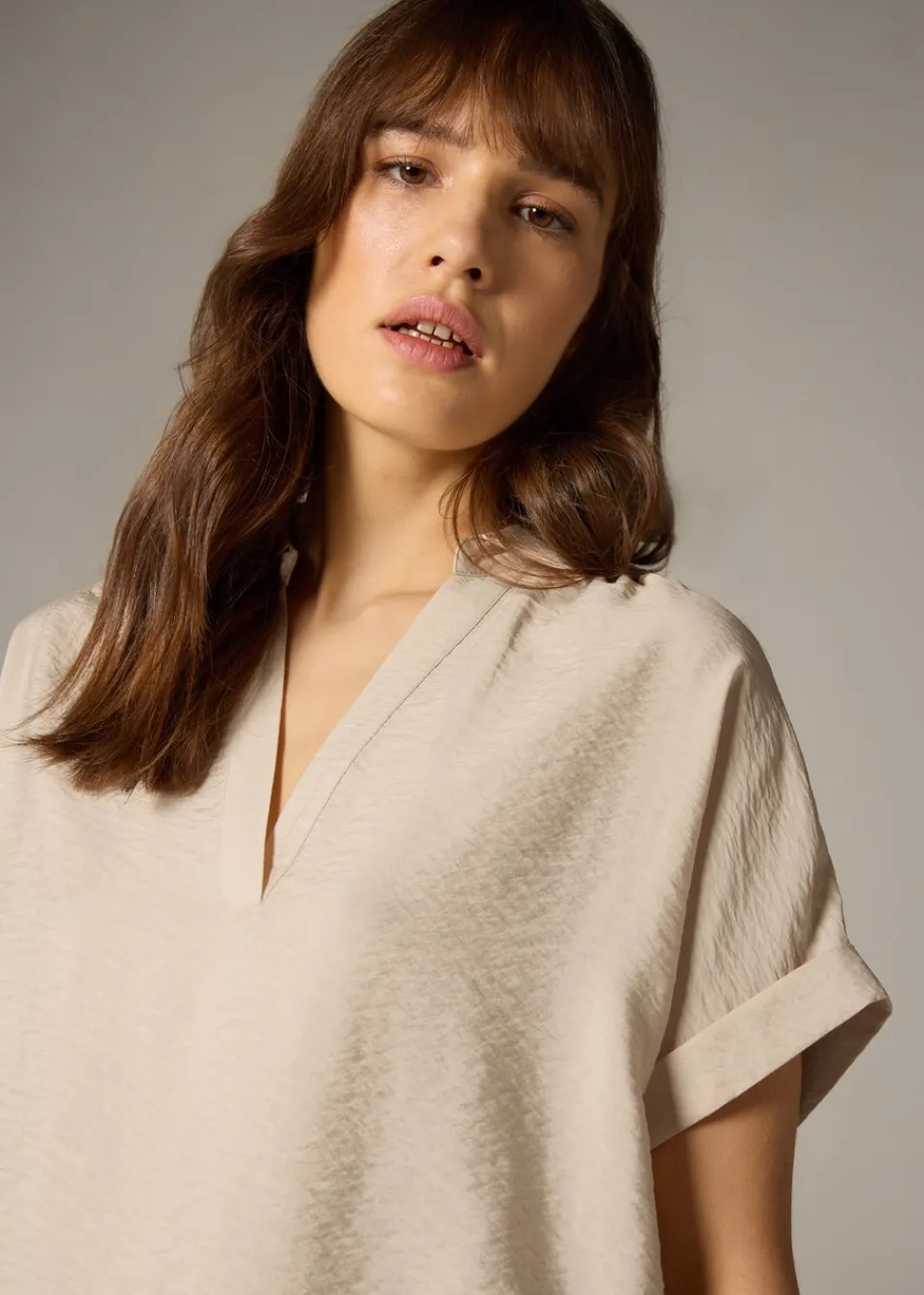Tops>Et Vous Stone Airflow Collared V-Neck Blouse