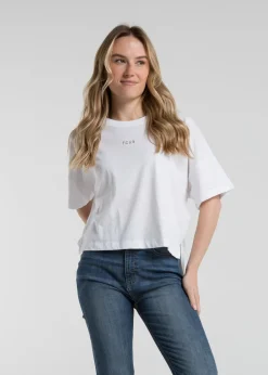 T-Shirts><noscript><img width=
