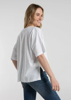 T-Shirts><noscript><img width=