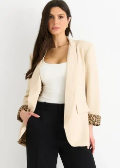 Coats & Jackets><noscript><img width=