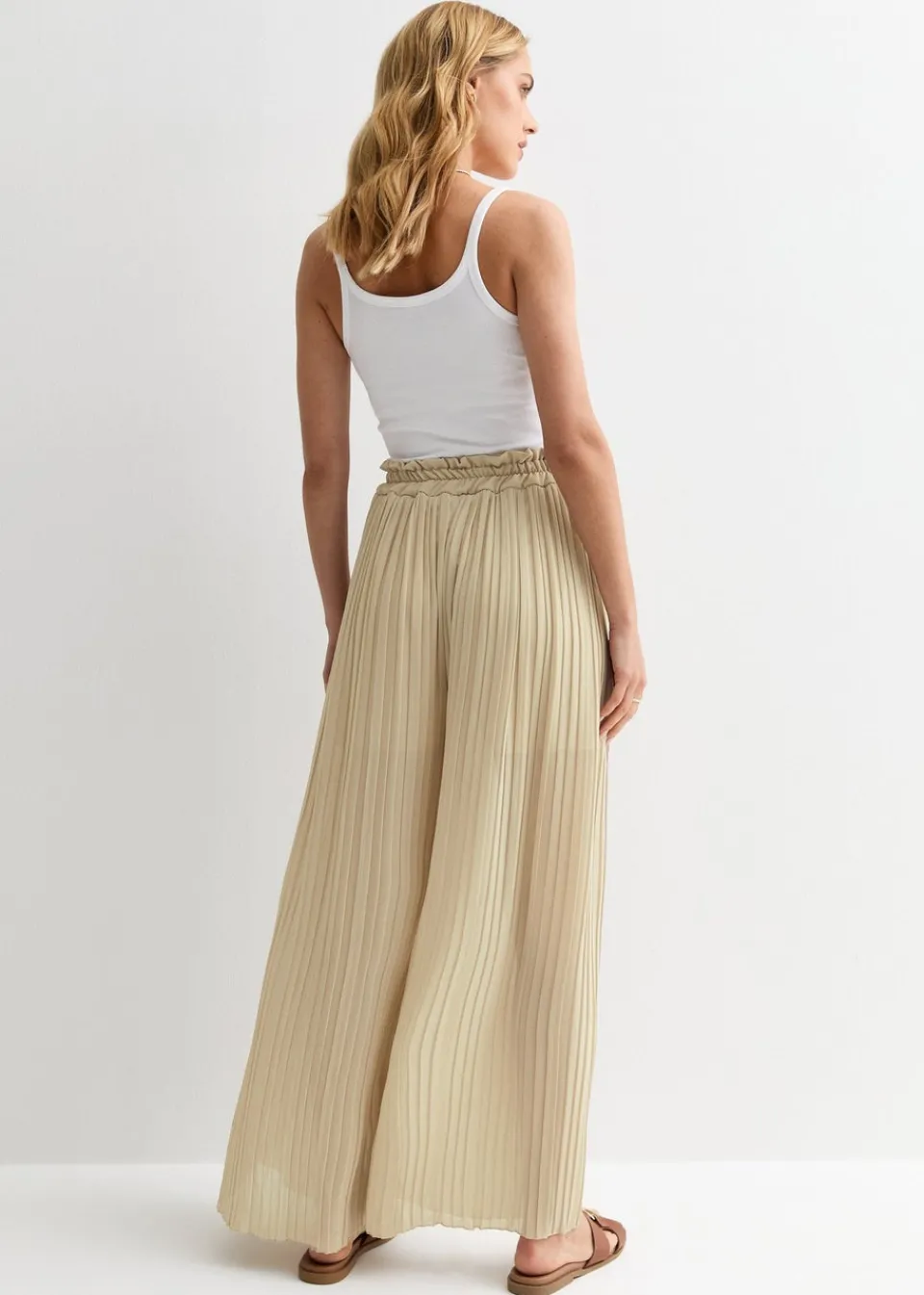 Trousers>Gini London Beige Elasticated Waist Plisse Wide Led Trouser
