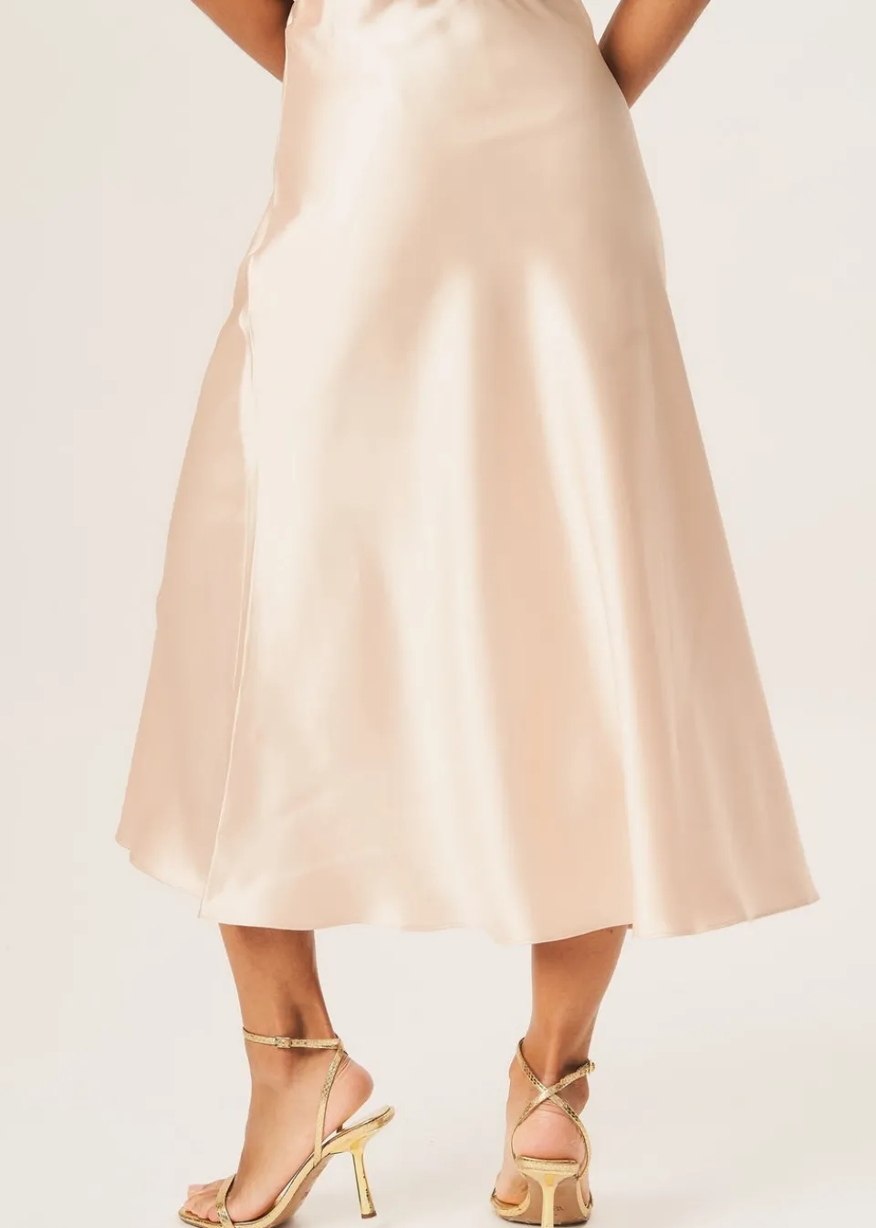Skirts>Gini London Satin Bias Cut Midi Skirt Beige