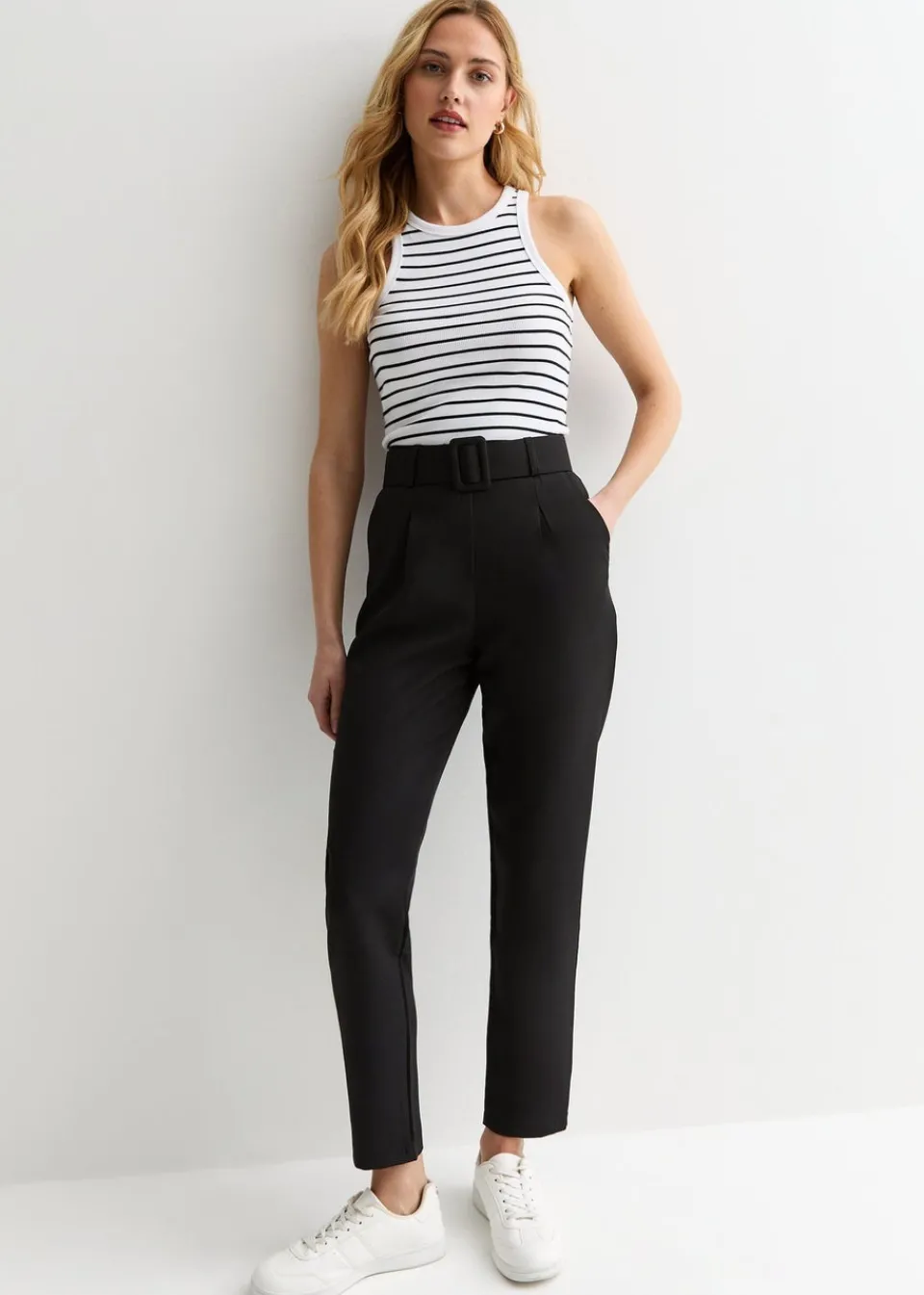 Trousers>Gini London Black Belt Detail Tapered Trousers